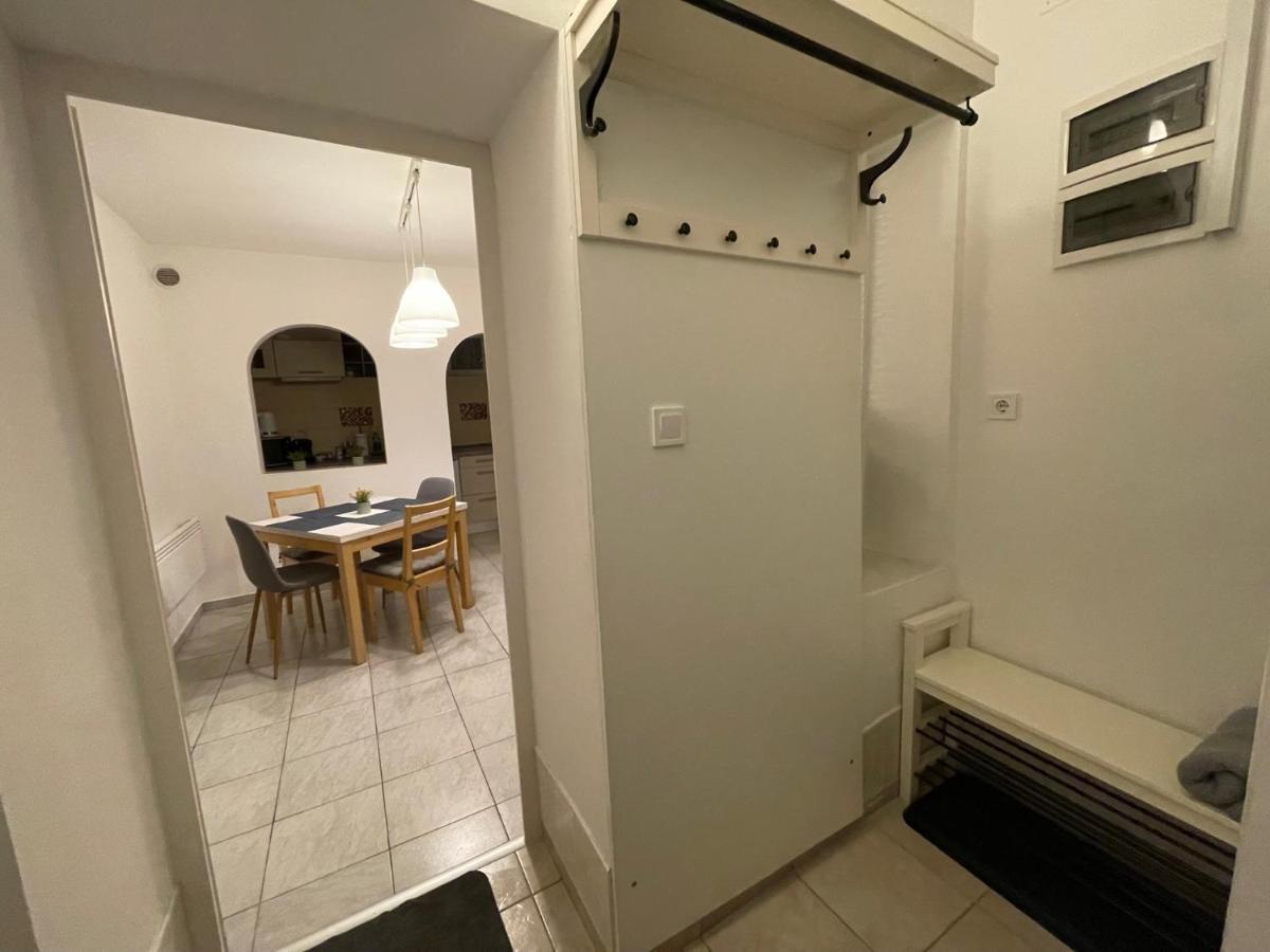 Corte Apartman Pápa Exterior foto